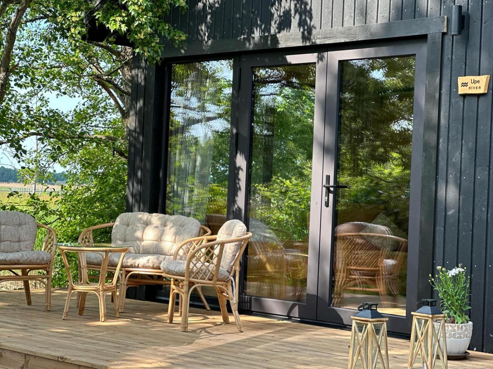 Apartamento Labiesi Jūrkalne Exterior foto